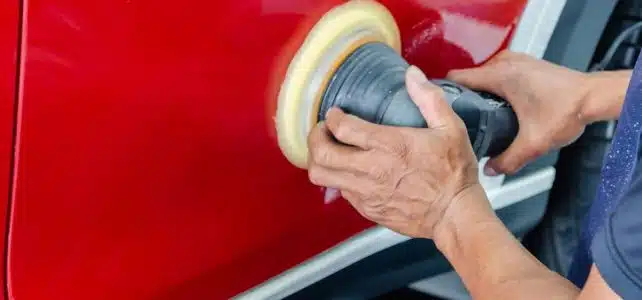 Comment enlever les taches de peinture sur une voiture facilement et efficacement ?